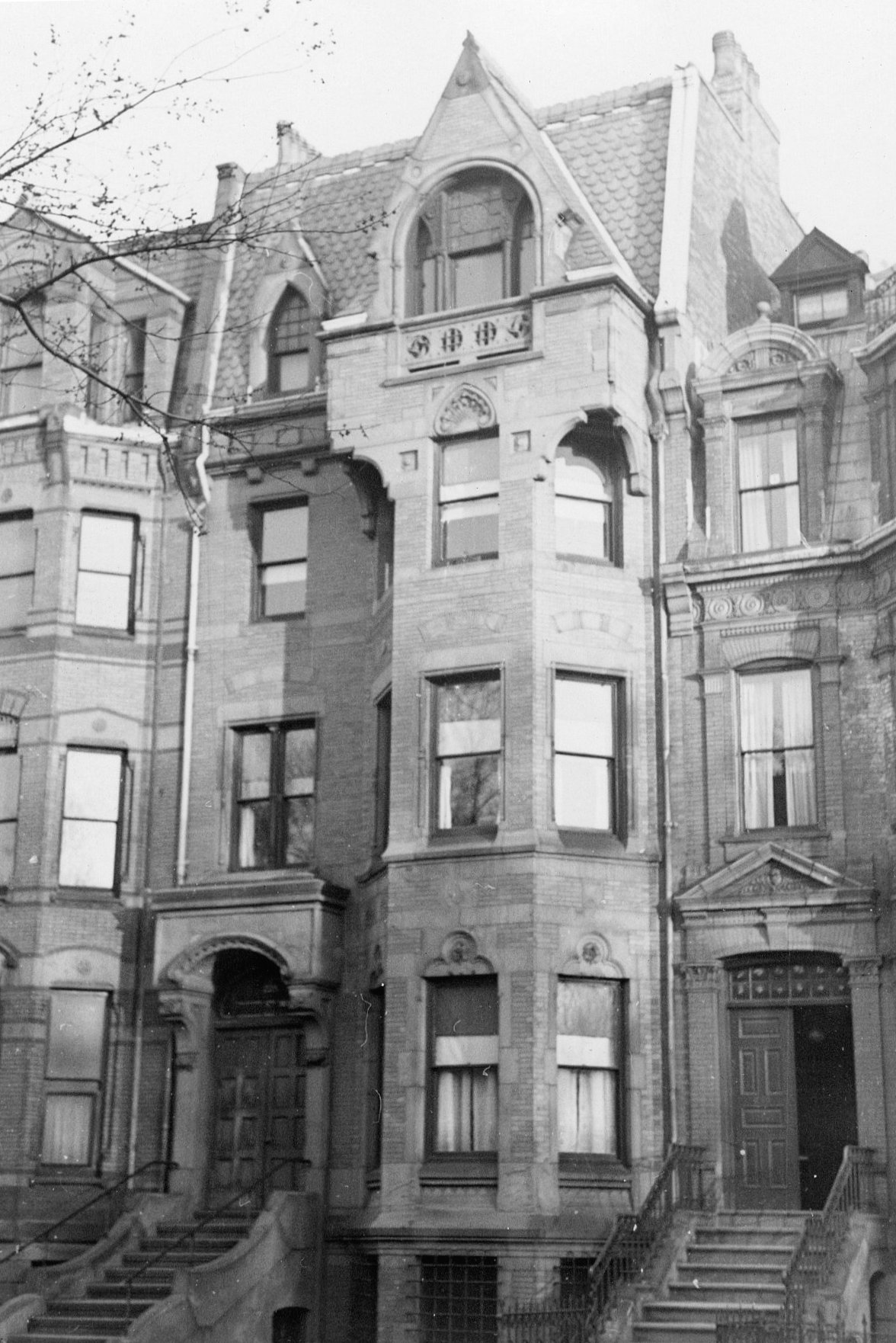 Howard Swain's office and home at 226 Commonwealth Ave